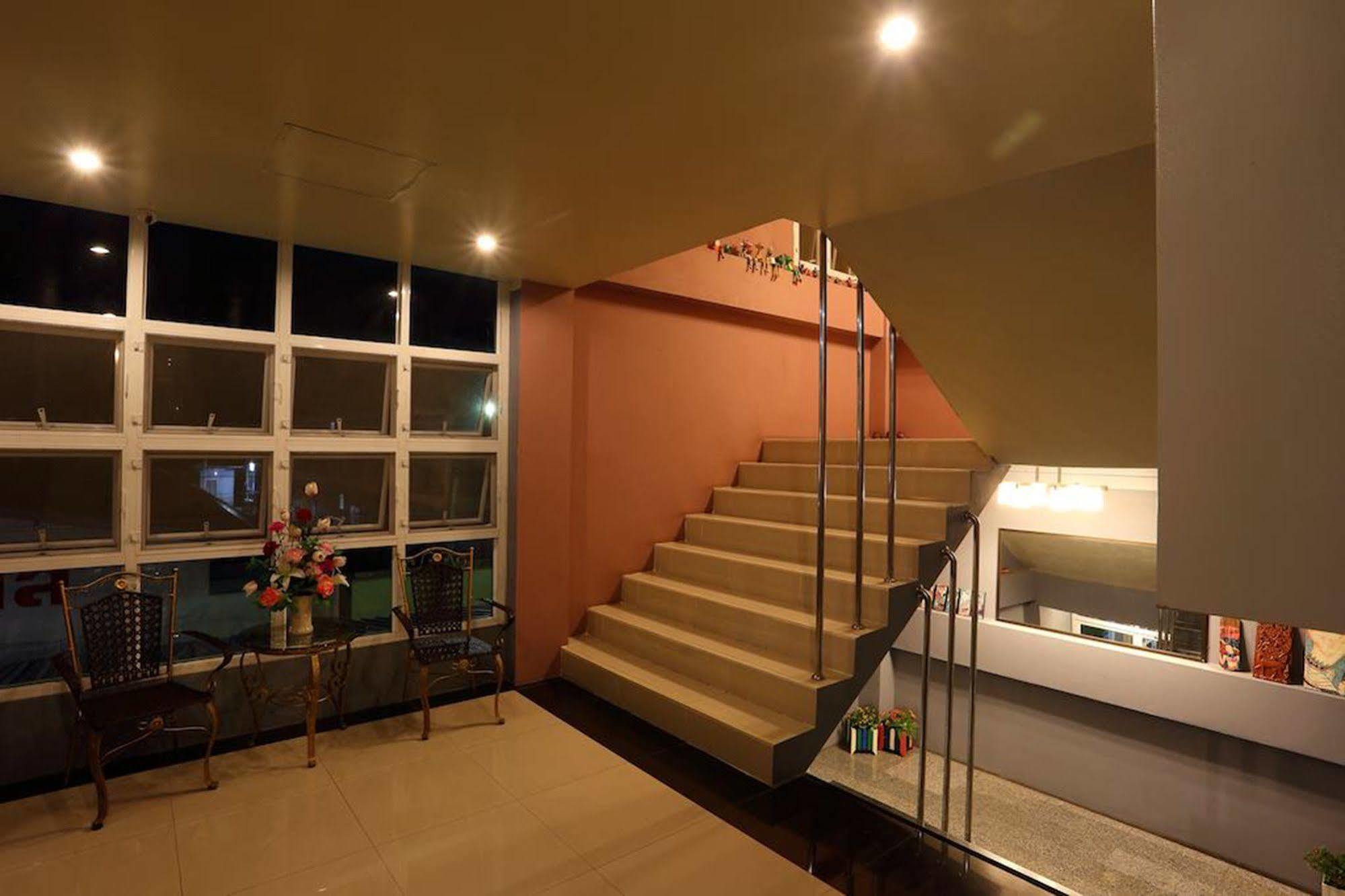 The One Phetchabun Aparthotel Exterior foto